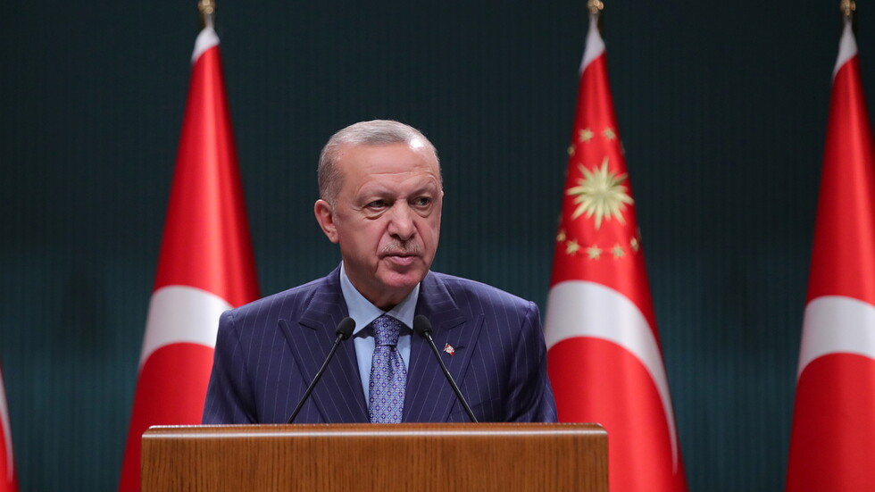 أردوغان يكشف عن موعد البدء في بناء محطتين نوويتين