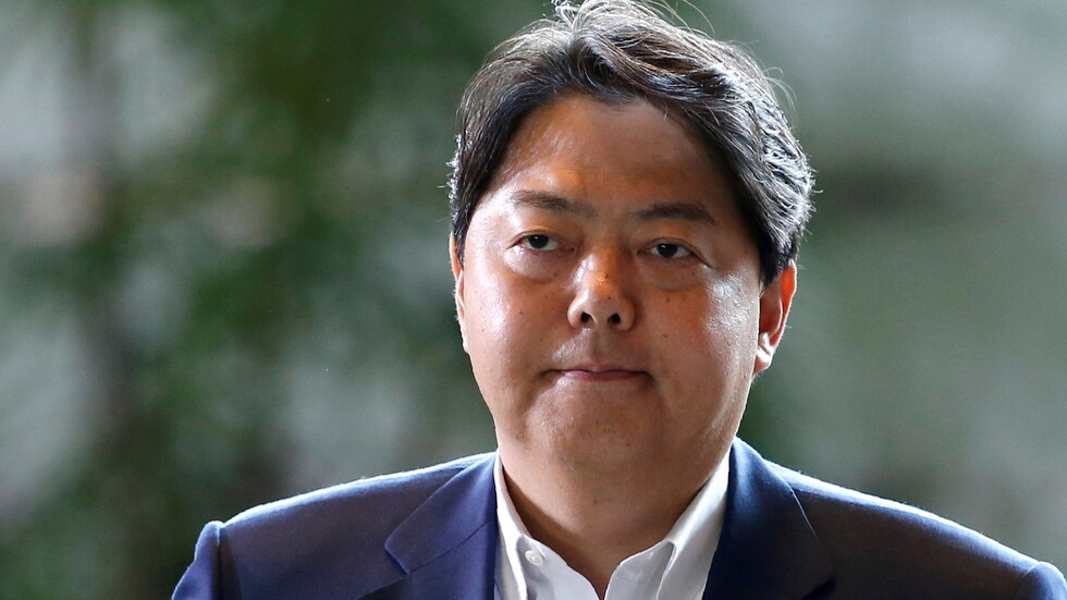 طوكيو تؤكد رغبتها في تطوير علاقاتها مع موسكو في مختلف المجالات