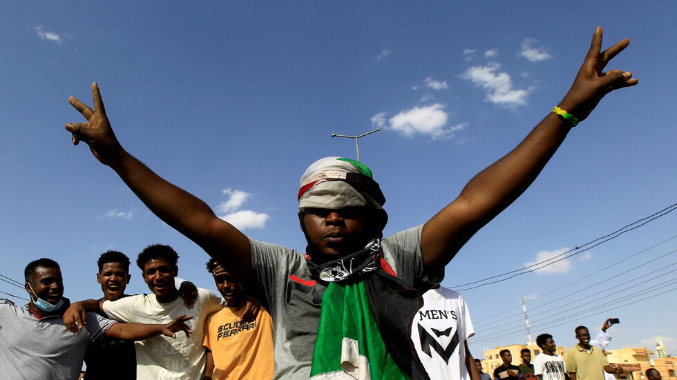 قوى الحرية والتغيير في السودان تعلن رفضها لتشكيل الجيش مجلس سيادة جديد