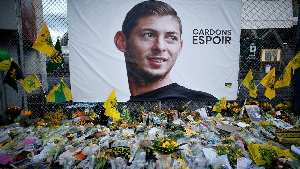 السجن 18 شهرا لمنظم رحلة طيران اللاعب الأرجنتيني سالا