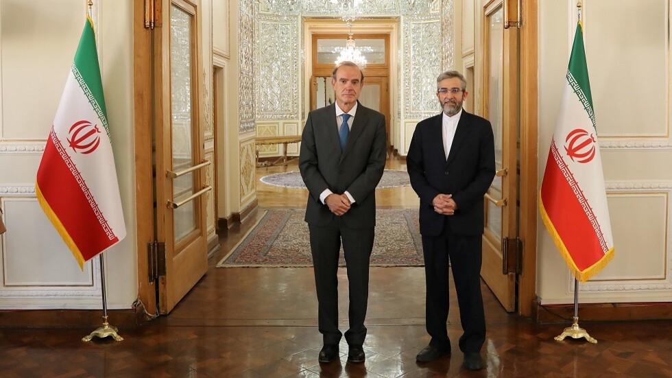 إسبانيا.. نائب وزير الخارجية الإيراني يلتقي بممثل بروكسل في المحادثات النووية