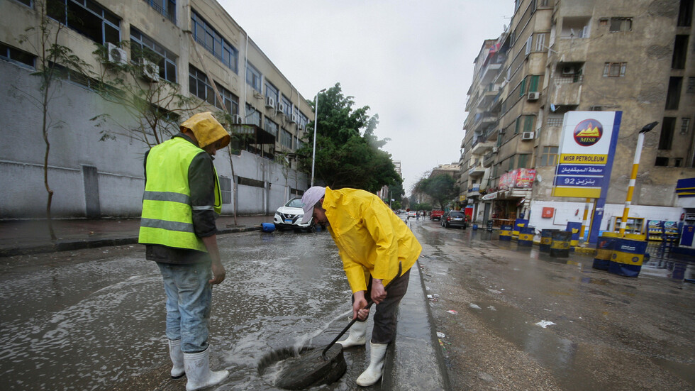 مصر توجه برفع درجة الاستعداد القصوى في بعض المحافظات تحسبا لاضطراب الأحوال الجوية