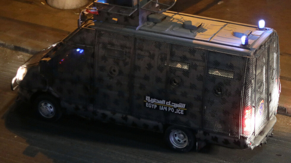 مصر..وزارة الداخلية تشن حملة ضد "مجرمي الإنترنت"