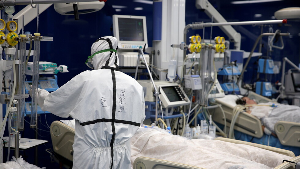 لم يقتلهم الفيروس فقتلتهم النيران.. مقتل 3 بحريق في مستشفى لعلاج كورونا ببلغاريا