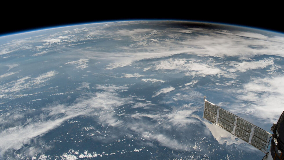 لافروف: الاتهامات الأمريكية لروسيا بخلق مخاطر للاستخدام السلمي للفضاء هي نفاق ولا أساس لها في الواقع