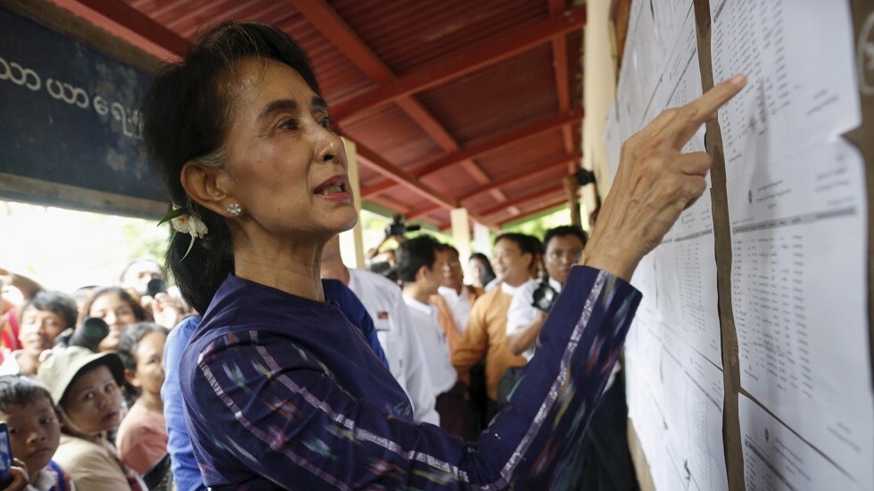 المجموعة العسكرية توجه تهمة "التزوير الانتخابي" أثناء انتخابات 2020 لزعيمة ميانمار السابقة