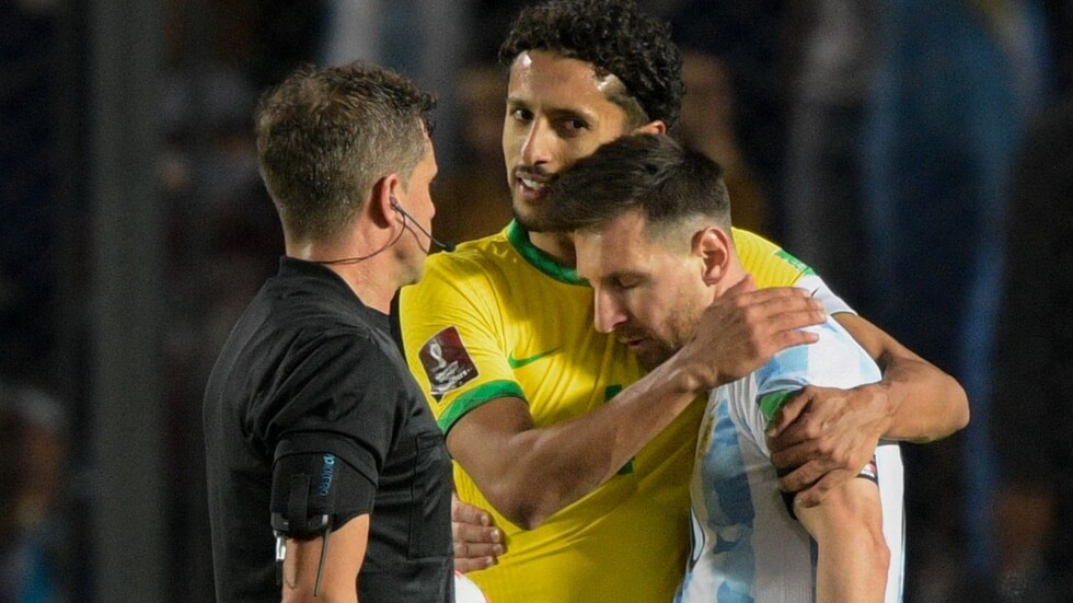 الأرجنتين تتأهل لكأس العالم رغم التعادل أمام البرازيل (فيديو)