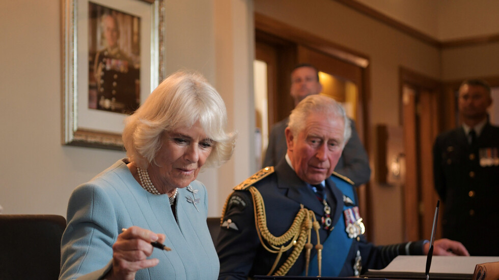 بعد زيارتهما للأردن..تفاصيل جولة الأمير تشارلز وزوجته في مصر وجامع الأزهر يستعد