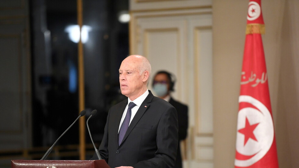 استطلاع رأي.. سعيد في الصدارة رغم تراجع الثقة والغنوشي أكثر الشخصيات الفاقدة لها