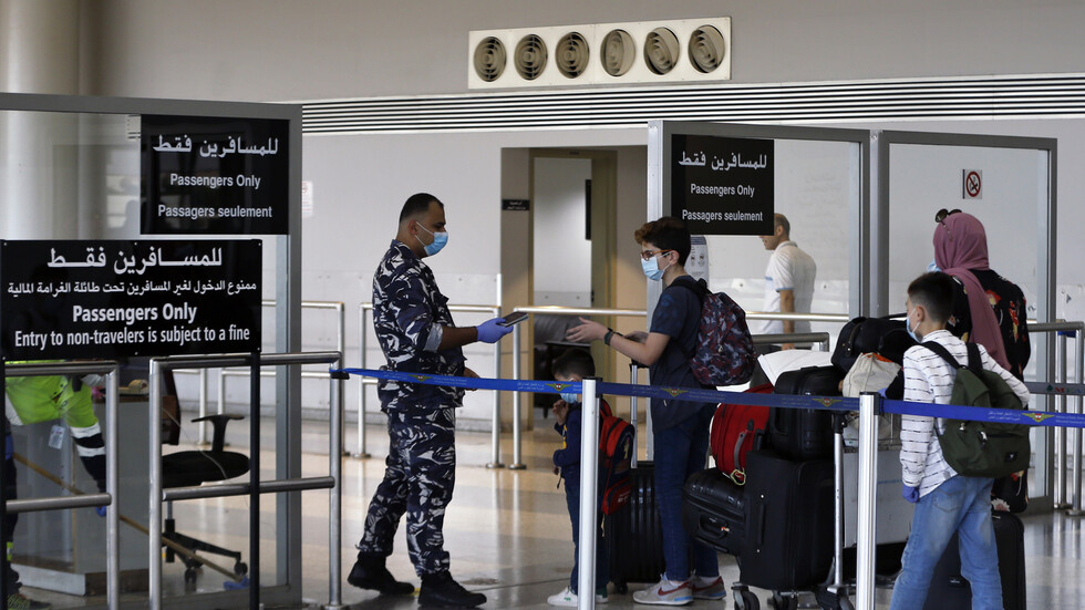 "رويترز": لبنان يفرض قيودا على حركة المسافرين إلى بيلاروس على خلفية أزمة المهاجرين