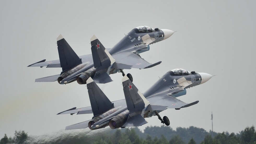 دولة عربية في الصدارة.. أكبر مشتر "للمنتجات السرية" من روسيا