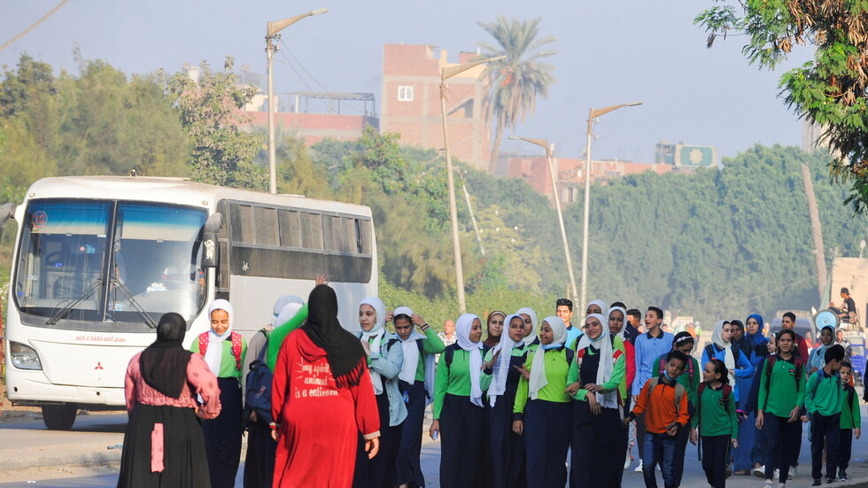 السلطات المصرية تكشف حقيقة وجود حالات تسمم في مدرسة ابتدائية بالبلاد