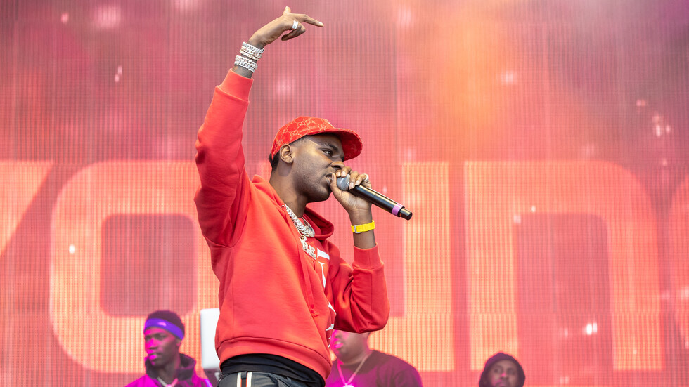 مقتل مغني راب أمريكي مشهور بإطلاق نار داخل محل لبيع الكعك