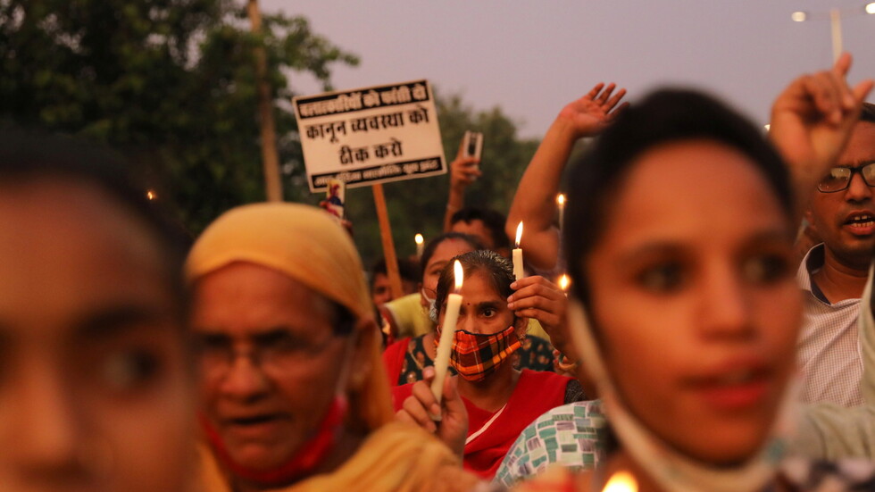 "لم تحدث ملامسة على الجلد".. غضب في الهند بعد تبرئة رجل من تهمة الاعتداء الجنسي على فتاة