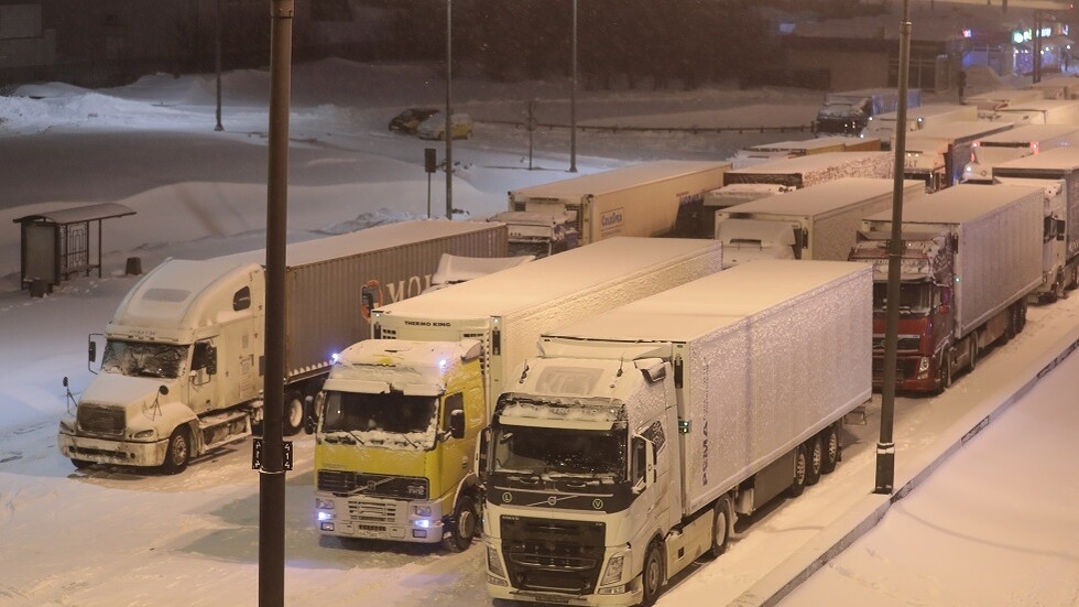 بولندا تعلق حركة الشحن مع بيلاروس عند نقطة سكة حديد 