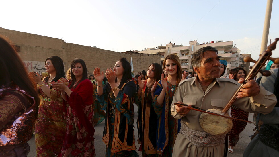 أكراد القامشلي يعيدون إحياء طقوس الاستمطار لدرء الجفاف