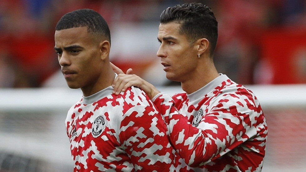 إصابة نجم مانشستر يونايتد بفيروس كورونا