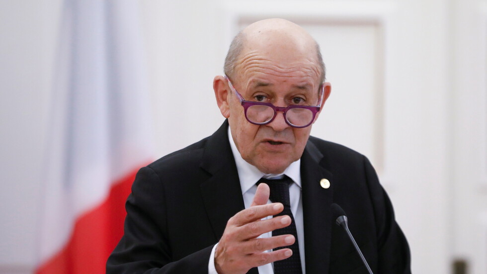 فرنسا تنظر في فرض عقوبات على قادة مالي حال تخلفهم عن إجراء الانتخابات في موعدها