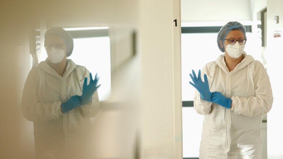 فرنسا.. تطور "مفاجئ" للموجة الخامسة من وباء كورونا