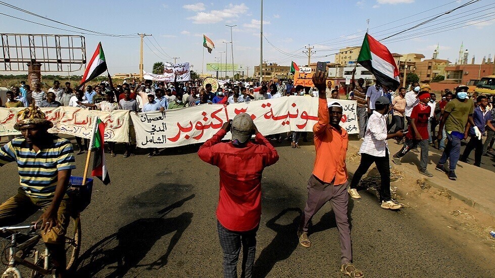 لجنة أطباء السودان: مقتل مراهق بطلق في الرأس في احتجاجات أم درمان