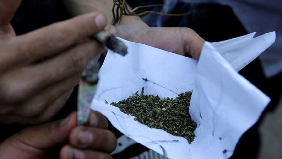 مصر: فصل أي موظف يثبت تعاطيه المخدرات اعتبارا من 15 ديسمبر