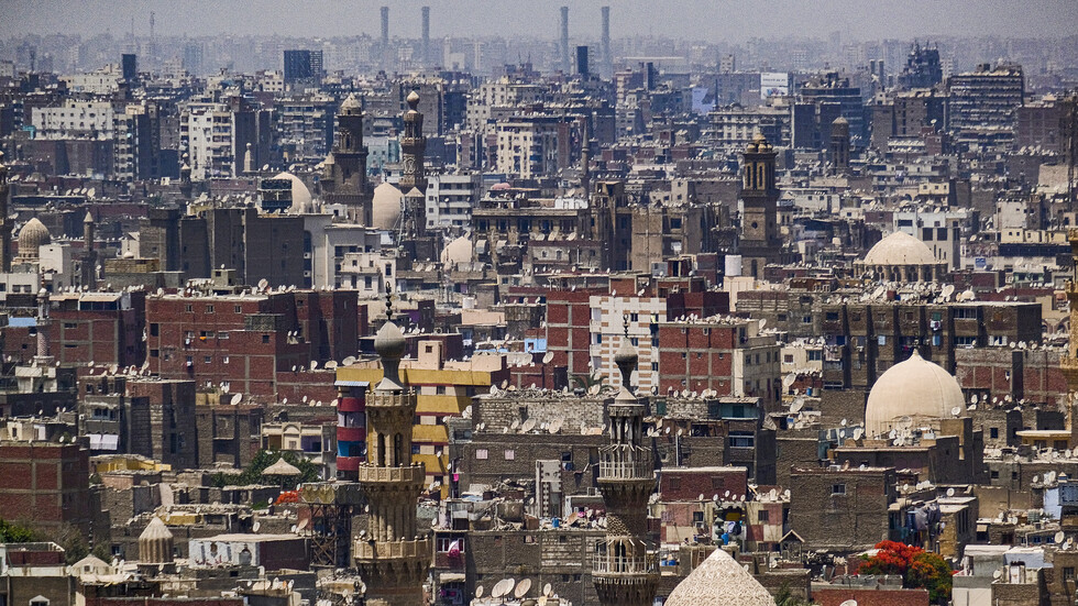 المعهد المصري للفلك يسدي 9 نصائح "ذهبية" بما يتوجب فعله عند حدوث زلزال