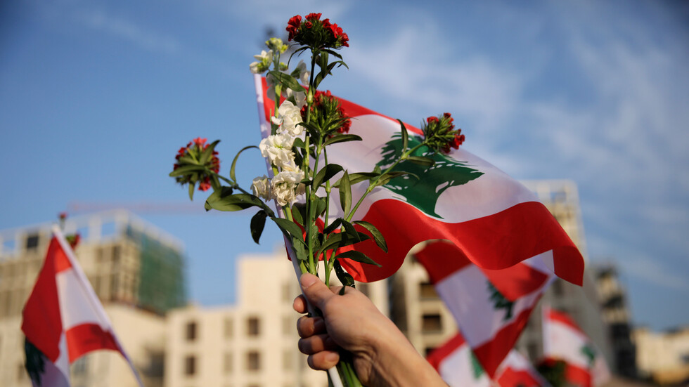 وسط أزمة تصريحات قرداحي.. الرئيس اللبناني يتلقى تهنئة من دولة خليجية بمناسبة عيد الاستقلال