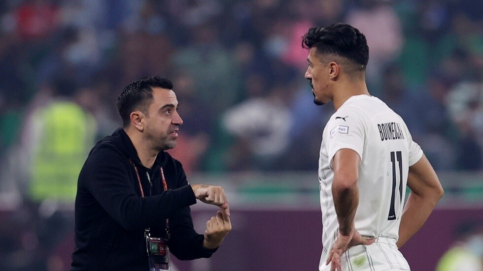 تشافي يصدم الجزائري بونجاح (فيديو)