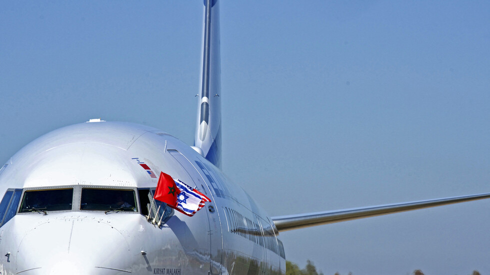 صحيفة عبرية: صحافيون ومدونون مغاربة وصلوا إلى إسرائيل