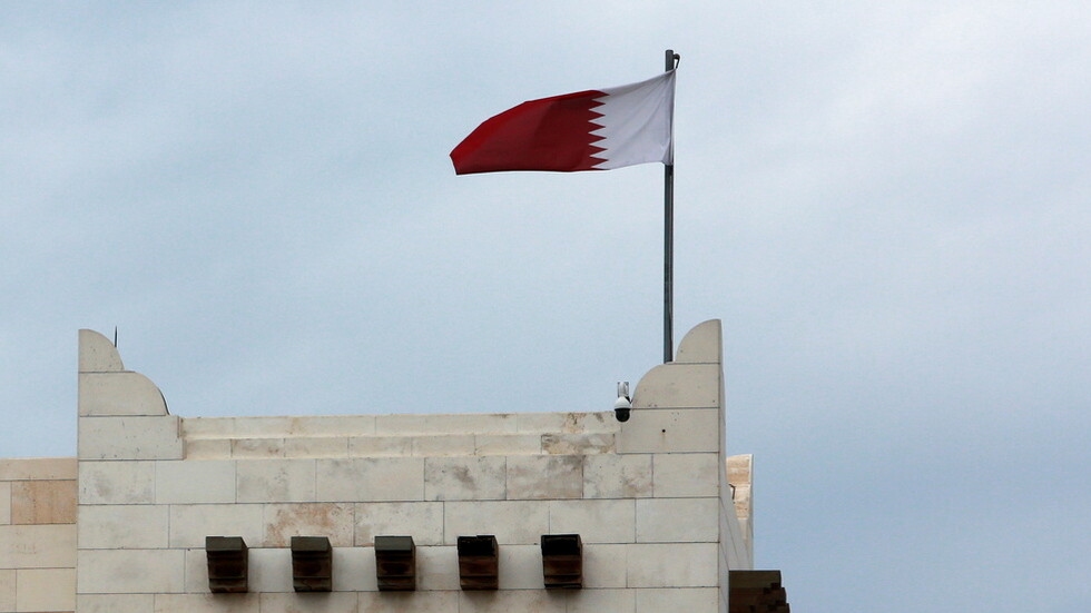 قطر.. اعتقال صحفيين نرويجيين واحتجازهما لأكثر من 30 ساعة