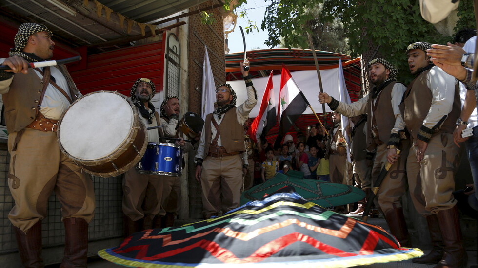 سوريا تدرس "عشرات الطلبات من الدول الأوروبية"