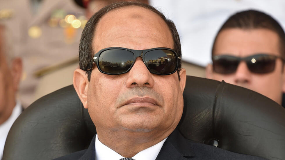 مصر.. السيسي يوجه رسالة بعد السيول المدمرة في أسوان