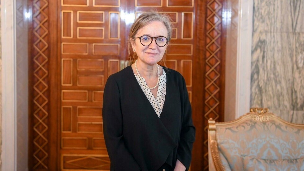 رئيسة الحكومة التونسية في الجزائر ليوم واحد