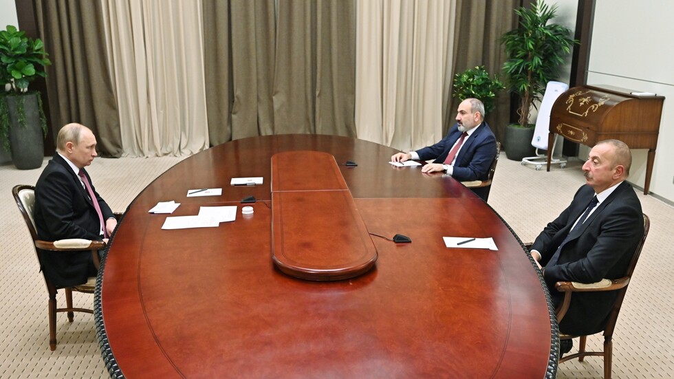 بوتين: اجتماعنا مع علييف وباشينيان كان بناء وتم الاتفاق على تشكيل آليات لترسيم الحدود