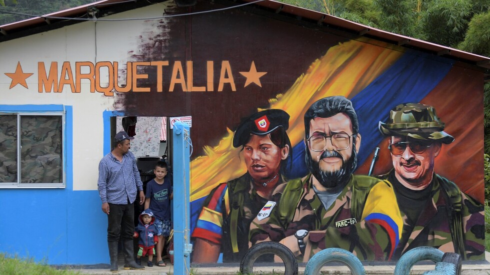 واشنطن تدرج جماعتين مسلحتين من كولومبيا على قائمة الإرهاب بدلا من 