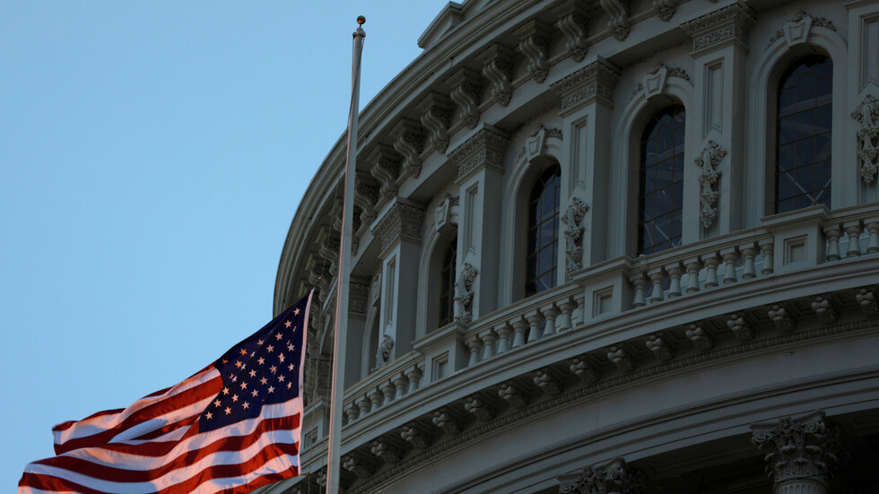واشنطن تعرب عن "قلقها العميق" حيال اعتقال السلطات الإيرانية متظاهرين في أصفهان