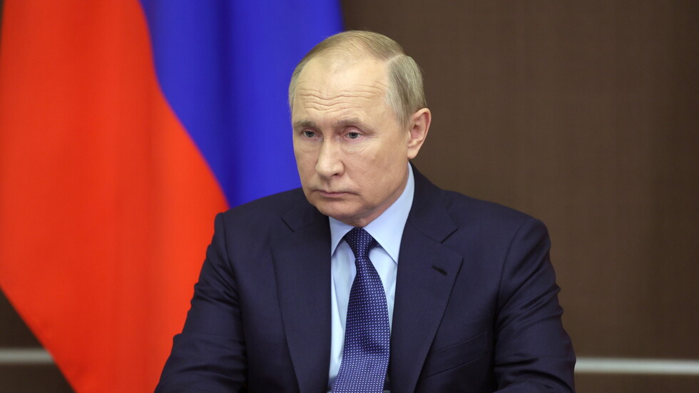 بوتين يوجه حكام الأقاليم بالإشراف شخصيا على تطبيق الإجراءات الوقائية من وباء كورونا