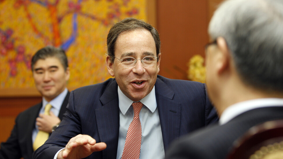 السفير الأمريكي الجديد يصل إلى إسرائيل ويتوجه إلى الحجر الصحي