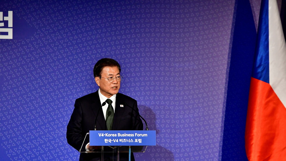 سيئول: لن نخفف قواعد التباعد الاجتماعي وسط تصاعد عدوى كوفيد-19