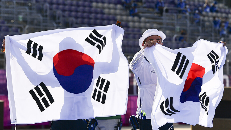 سيئول: نأمل إحراز تقدم في مفاوضات إحياء الاتفاق النووي الإيراني