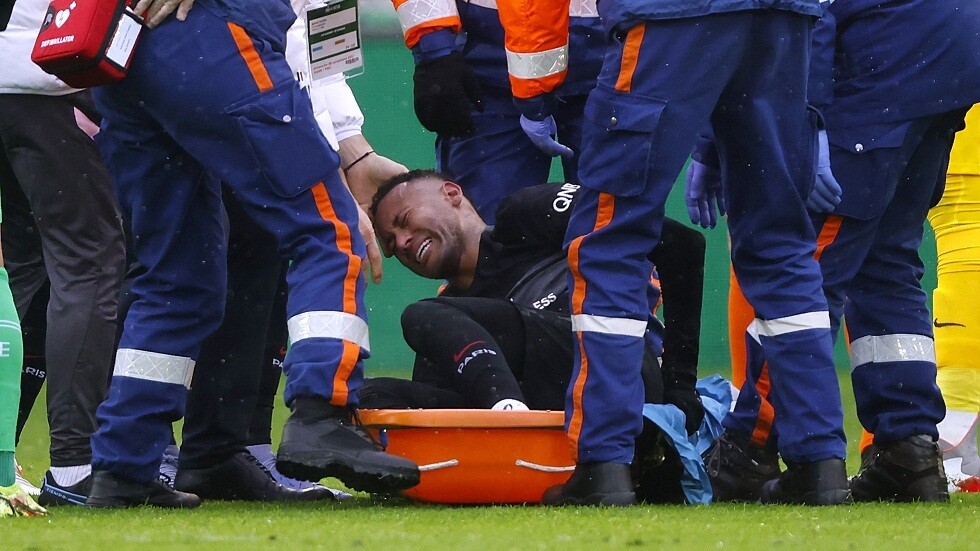 باريس سان جيرمان يكشف طبيعة إصابة نيمار ومدة غيابه