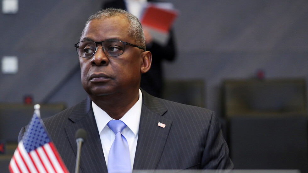 وزير الدفاع الأمريكي يأمر بإجراء تحقيق في غارة للقوات الأمريكية على سوريا عام 2019