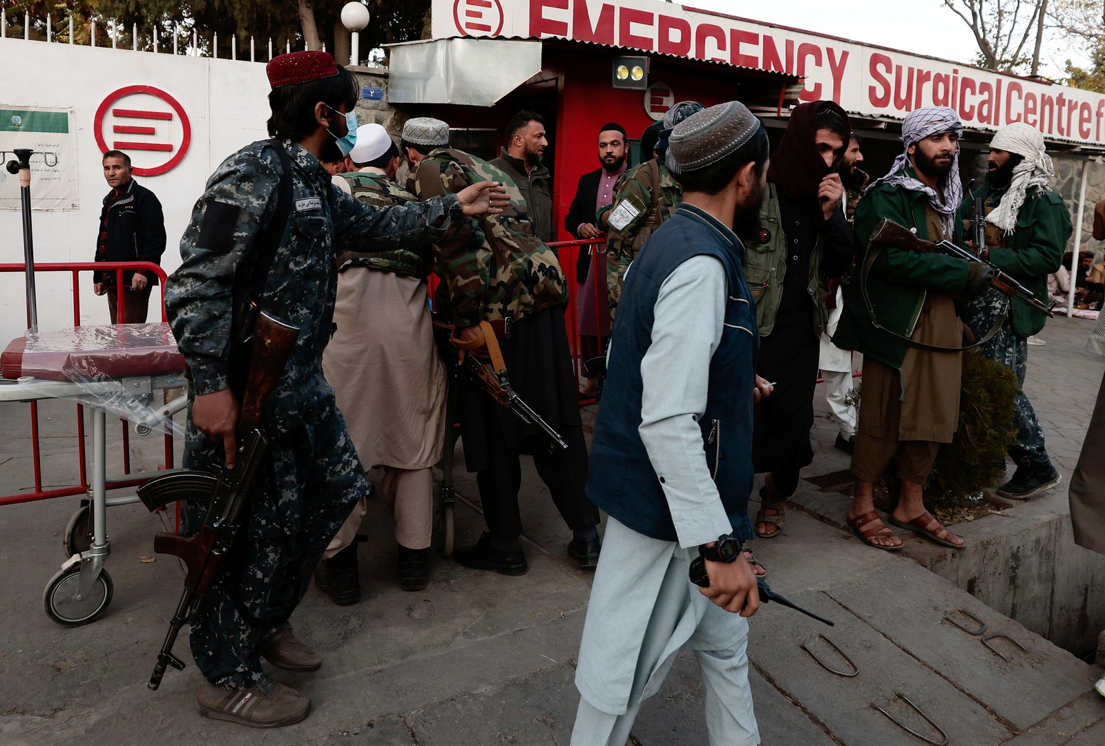 ارتفاع حصيلة ضحايا الهجوم على مستشفى في كابل إلى 25 قتيلا