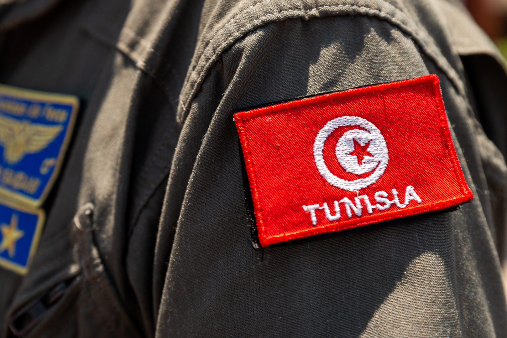 جريمة مروعة في تونس.. أم تذبح طفليها وتلقي بنفسها من الطابق الثالث