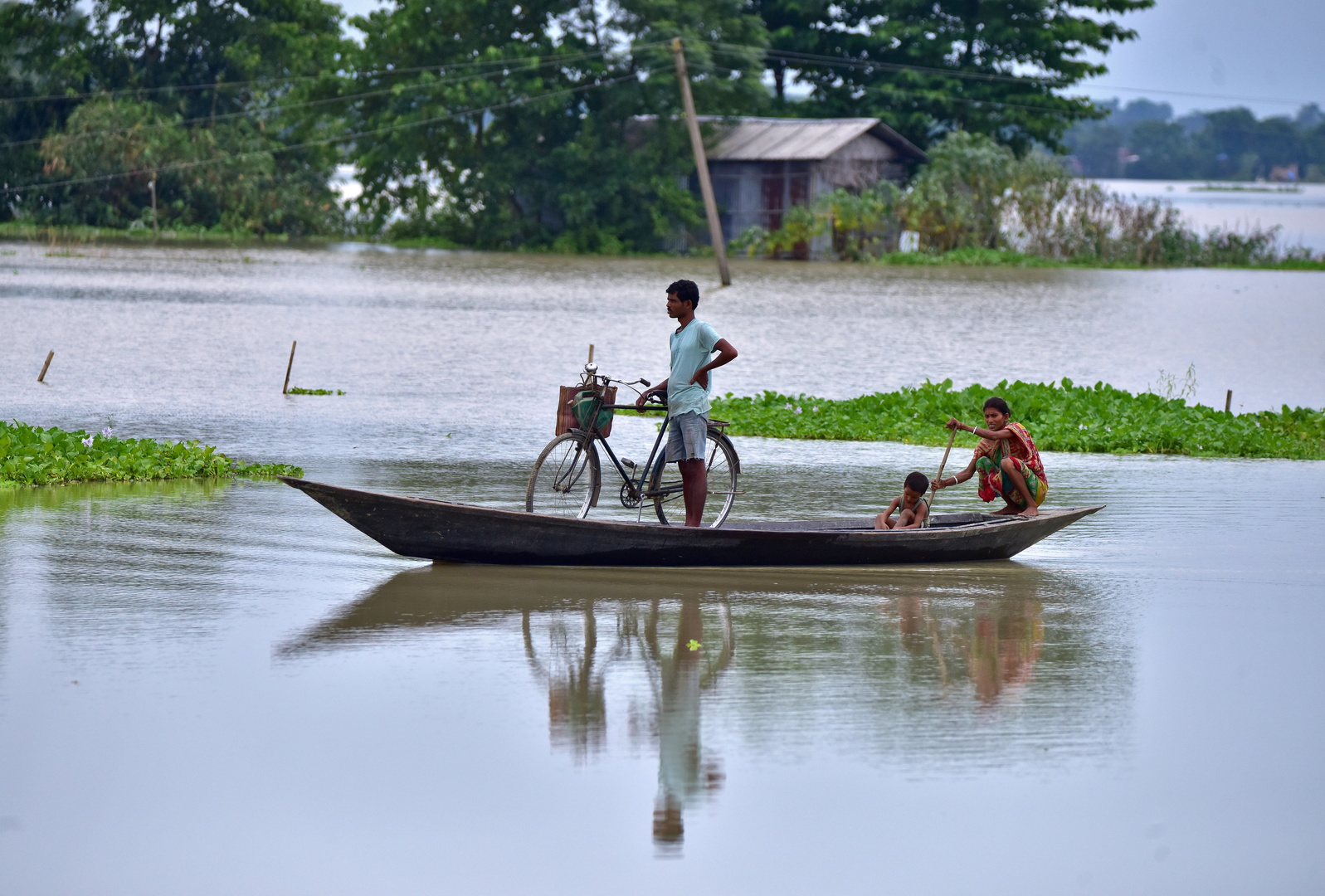 الفيضانات تشل الحياة في تشيناي عاصمة الهند الصناعية