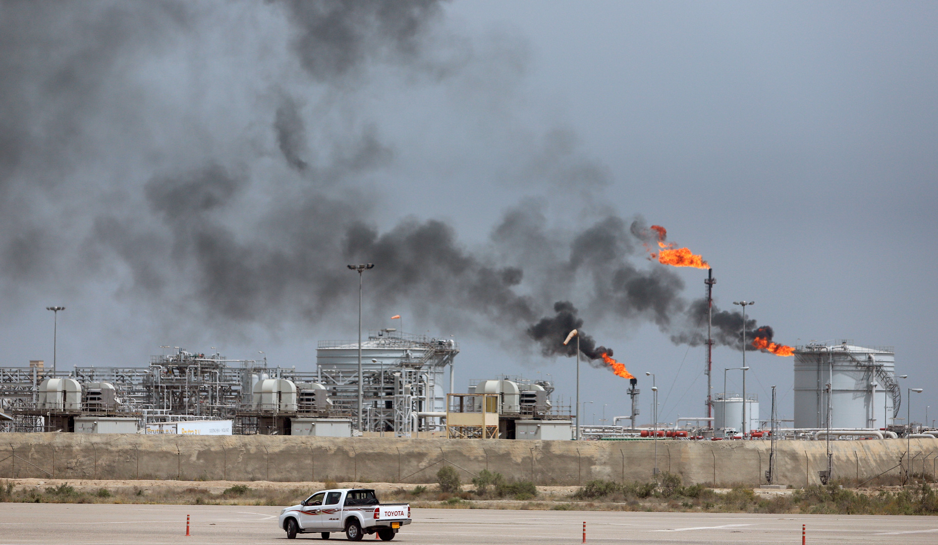 العراق يخطط لزيادة صادرات النفط في الربع الأول من 2022