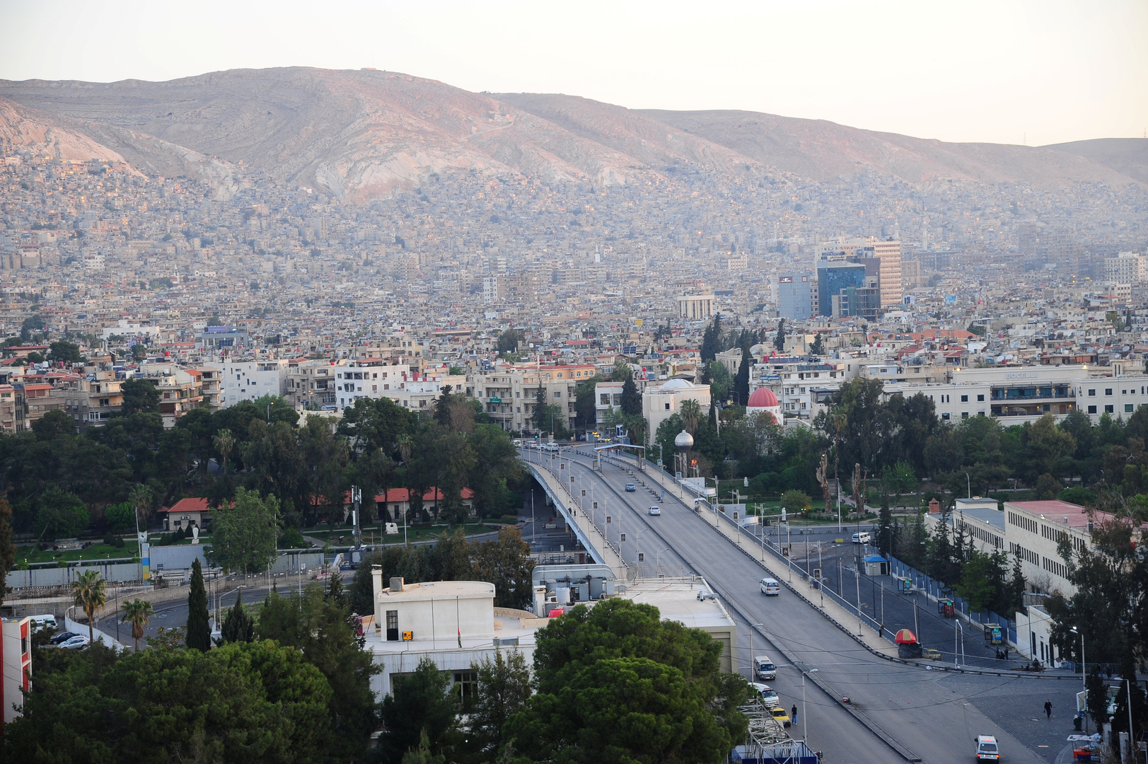 سوريا.. ضبط كمية كبيرة من حبوب الكبتاغون في دمشق (صور)