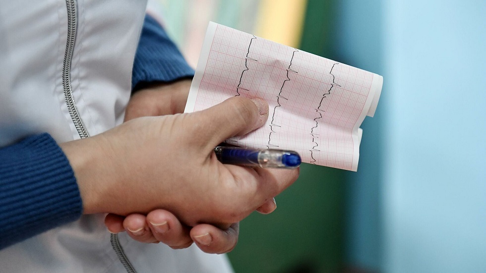 طبيب روسي يكشف سببا غير متوقع لارتفاع مستوى ضغط الدم