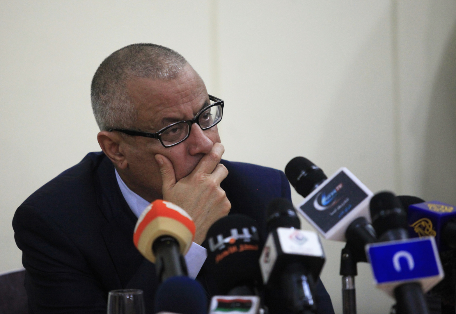 على زيدان يقدم مستندات ترشحه للانتخابات الرئاسية الليبية