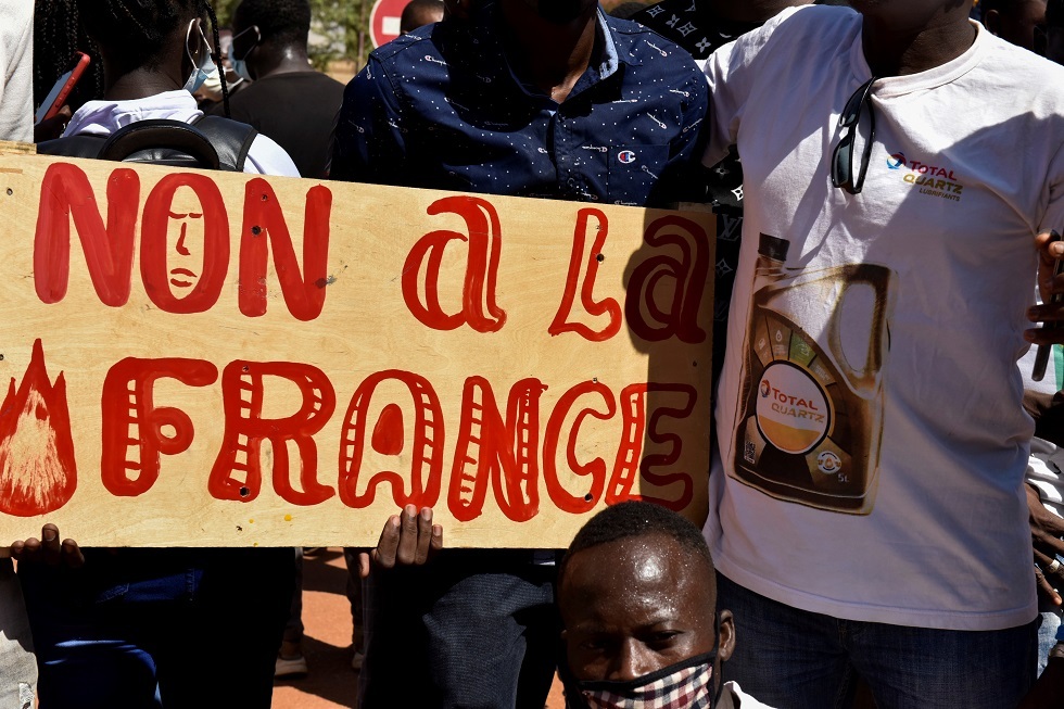 بوركينا فاسو.. إصابة 4 محتجين برصاص الجيش الفرنسي